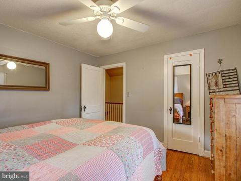 215 Normandy Dr, Silver Spring, MD 20901 photo 16