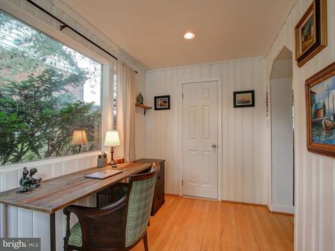215 Normandy Dr, Silver Spring, MD 20901 photo 13
