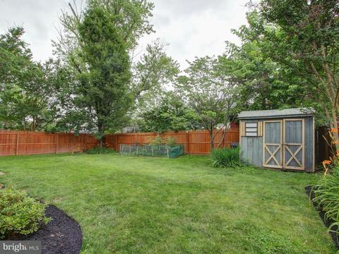 215 Normandy Dr, Silver Spring, MD 20901 photo 28