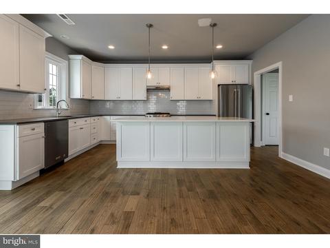 619 E 3rd St, Moorestown, NJ 08057 photo 6