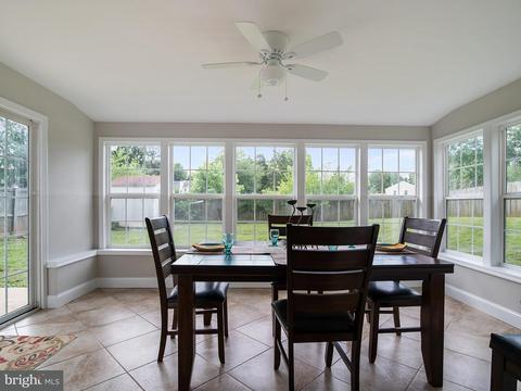 4127 Lees Corner Rd, Chantilly, VA 20151 photo 11