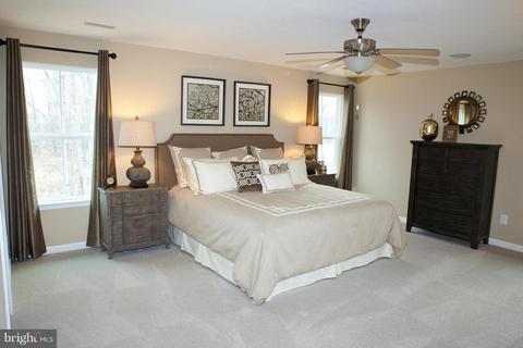 412 Corniche Ct, Westminster, MD 21158 photo 4