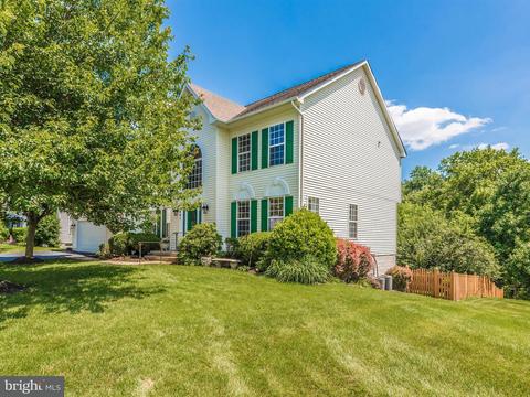 6401 Spring Forest Rd, Frederick, MD 21701 photo 2