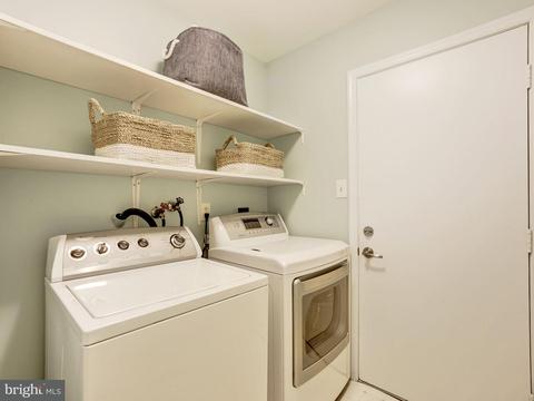8708 Etta Dr, Springfield, VA 22152 photo 20