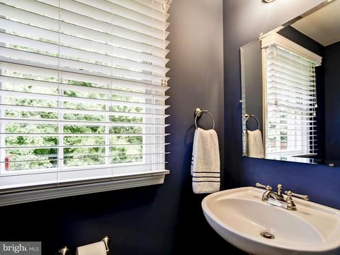 8708 Etta Dr, Springfield, VA 22152 photo 21