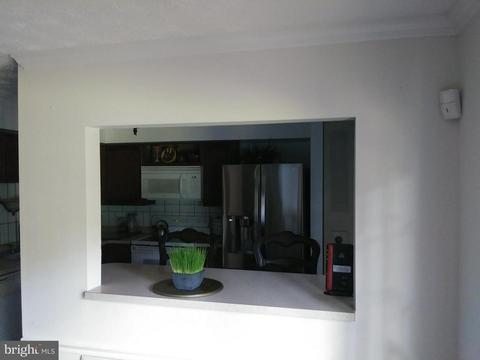 10502 Saddlebrook Ct, Laurel, MD 20723 photo 3