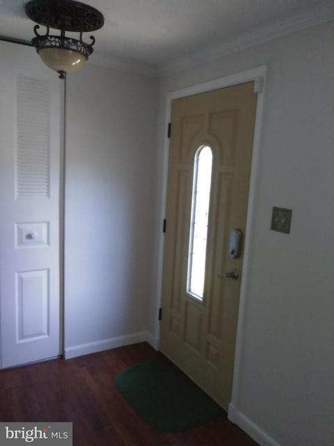 10502 Saddlebrook Ct, Laurel, MD 20723 photo 2
