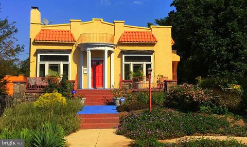 5601 Everhurst Rd, Baltimore, MD 21209 photo 1