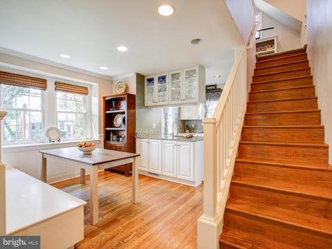 105 E Hamilton Ave, Silver Spring, MD 20901 photo 9