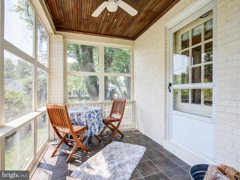 105 E Hamilton Ave, Silver Spring, MD 20901 photo 6
