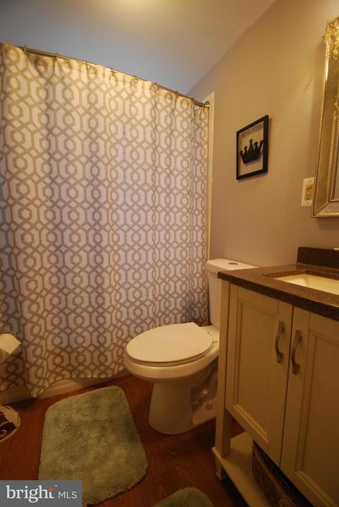 10775 Cliff Mills Rd, Marshall, VA 20115 photo 9