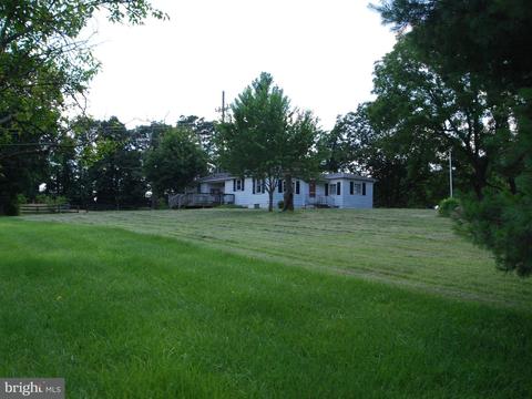 10775 Cliff Mills Rd, Marshall, VA 20115 photo 17