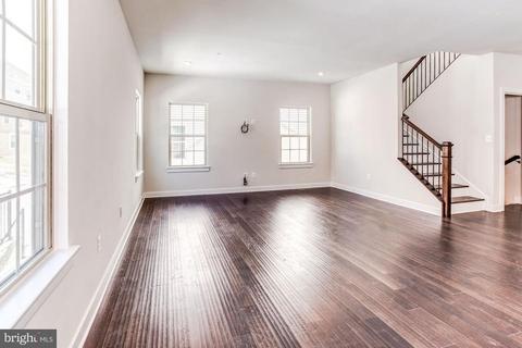 6522 Wild Plum Dr, Frederick, MD 21703 photo 5