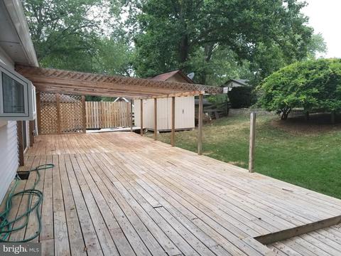 19003 Red Oak Ln, Triangle, VA 22172 photo 4