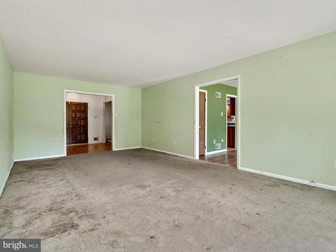 7016 Ben Franklin Rd, Springfield, VA 22150 photo 9