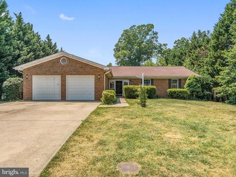 7016 Ben Franklin Rd, Springfield, VA 22150 photo 1
