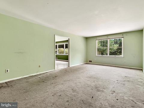 7016 Ben Franklin Rd, Springfield, VA 22150 photo 8