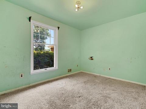 7016 Ben Franklin Rd, Springfield, VA 22150 photo 12