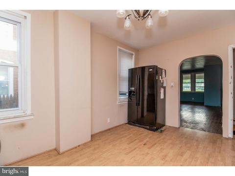 327 Middleton St, Riverside, NJ 08075 photo 8