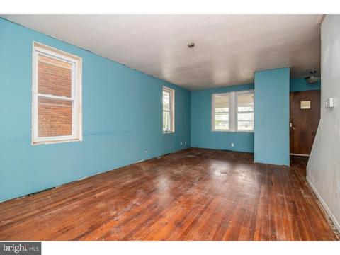 327 Middleton St, Riverside, NJ 08075 photo 12