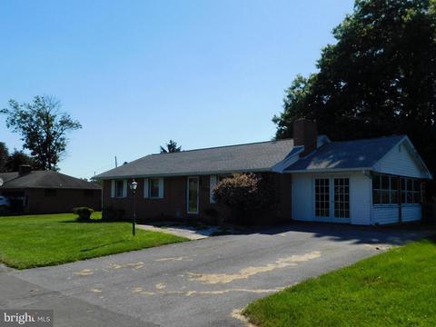 12022 Keller Ave, Smithsburg, MD 21783 photo 2