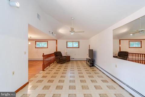 3901 Saint Paul Rd, Hampstead, MD 21074 photo 21