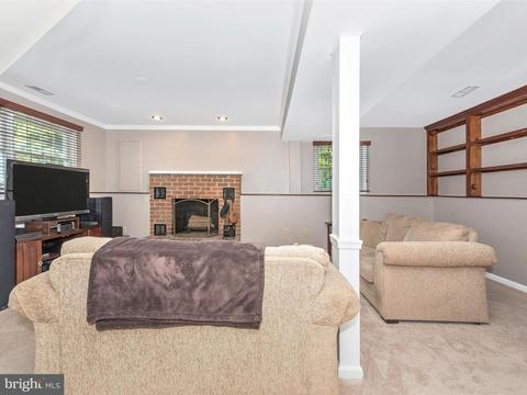 307 Cheyenne Dr, Frederick, MD 21701 photo 24