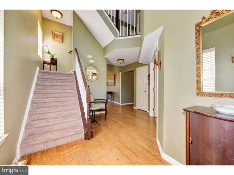 82 Watson Dr, Mount Laurel, NJ 08054 photo 2