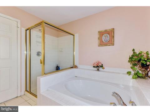 82 Watson Dr, Mount Laurel, NJ 08054 photo 17