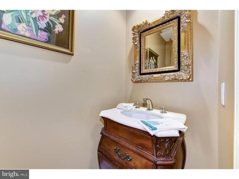 82 Watson Dr, Mount Laurel, NJ 08054 photo 11