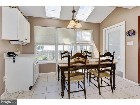 82 Watson Dr, Mount Laurel, NJ 08054 photo 7