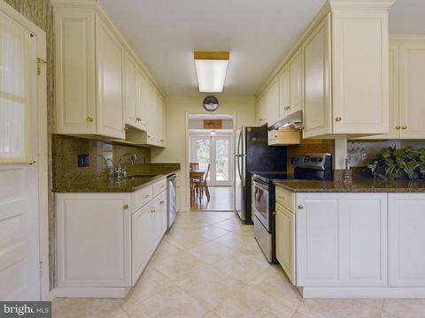 1005 Gadsden Ave, Silver Spring, MD 20905 photo 3