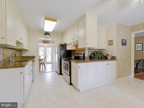 1005 Gadsden Ave, Silver Spring, MD 20905 photo 2