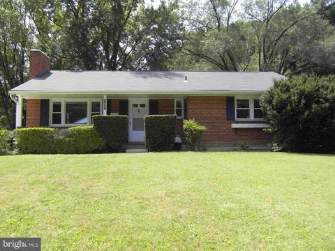 7601 Gresham St, Springfield, VA 22151 photo 1