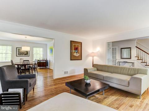 1101 Flor Ln, Mclean, VA 22102 photo 6