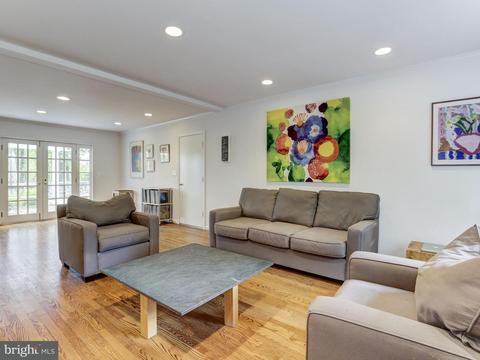 1101 Flor Ln, Mclean, VA 22102 photo 14