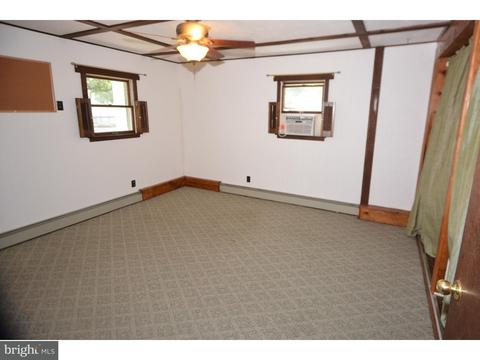 12 Boone Ave, West Trenton, NJ 08618 photo 10