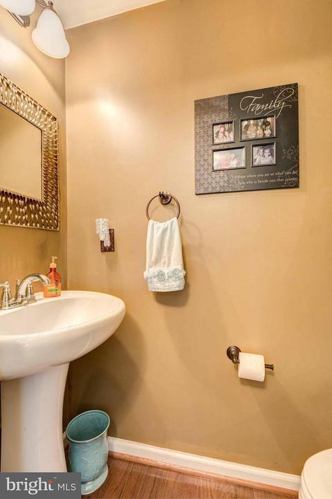 726 Hidden Stream Ct, Westminster, MD 21158 photo 14