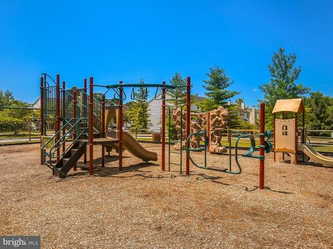 8852 Briarcliff Ln, Frederick, MD 21701 photo 29