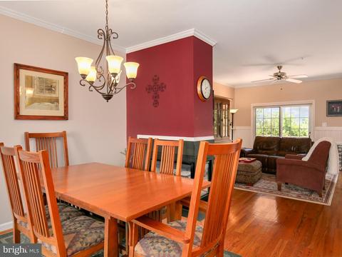 8852 Briarcliff Ln, Frederick, MD 21701 photo 8