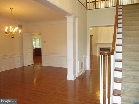 52 Hempstead Dr, Newark, DE 19702 photo 2