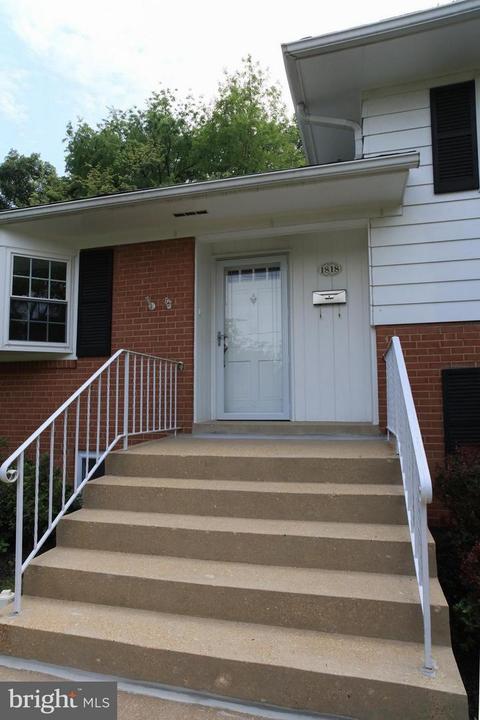 1818 Baldwin Dr, Mclean, VA 22101 photo 4