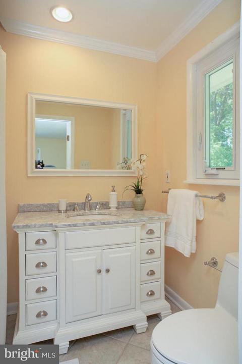 1818 Baldwin Dr, Mclean, VA 22101 photo 14