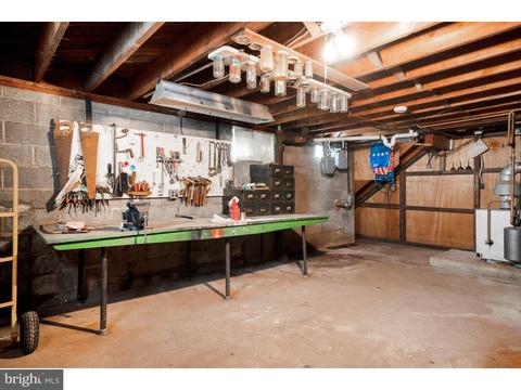 585 Klockner Rd, Hamilton, NJ 08619 photo 18