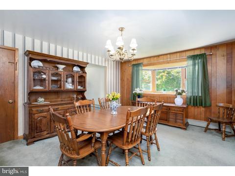 585 Klockner Rd, Hamilton, NJ 08619 photo 4