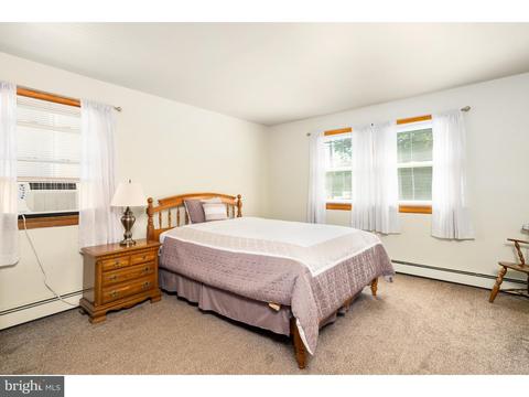 585 Klockner Rd, Hamilton, NJ 08619 photo 7