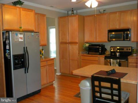 3550 Loch Haven Dr, Edgewater, MD 21037 photo 3