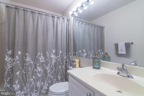 9157 Cascade Falls Dr, Bristow, VA 20136 photo 25