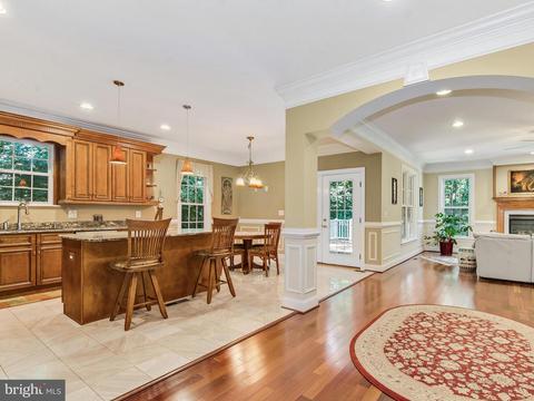113 Ritchie Ave, Silver Spring, MD 20910 photo 1