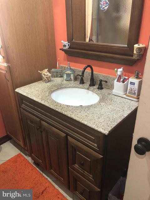 9402 Good Luck Rd, Lanham, MD 20706 photo 5